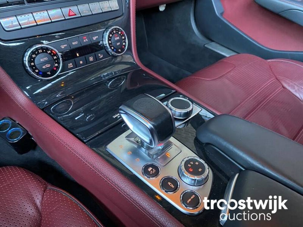 Mercedes-Benz SL63 AMG 5.5 V8 537pk 2012 AIRSCARF SL-klasse