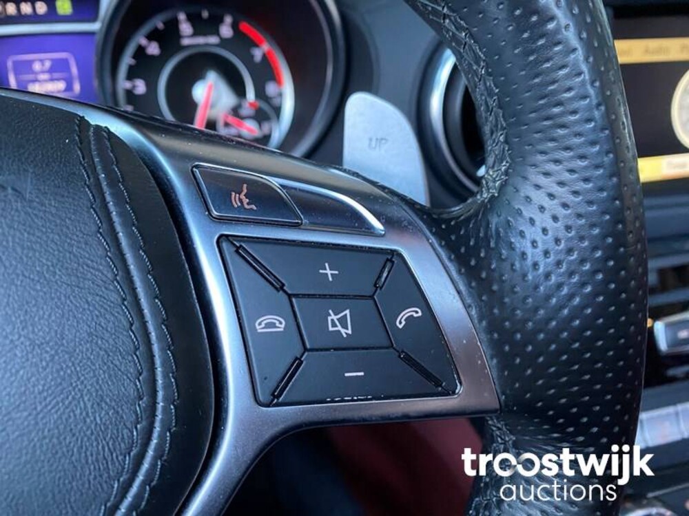 Mercedes-Benz SL63 AMG 5.5 V8 537pk 2012 AIRSCARF SL-klasse