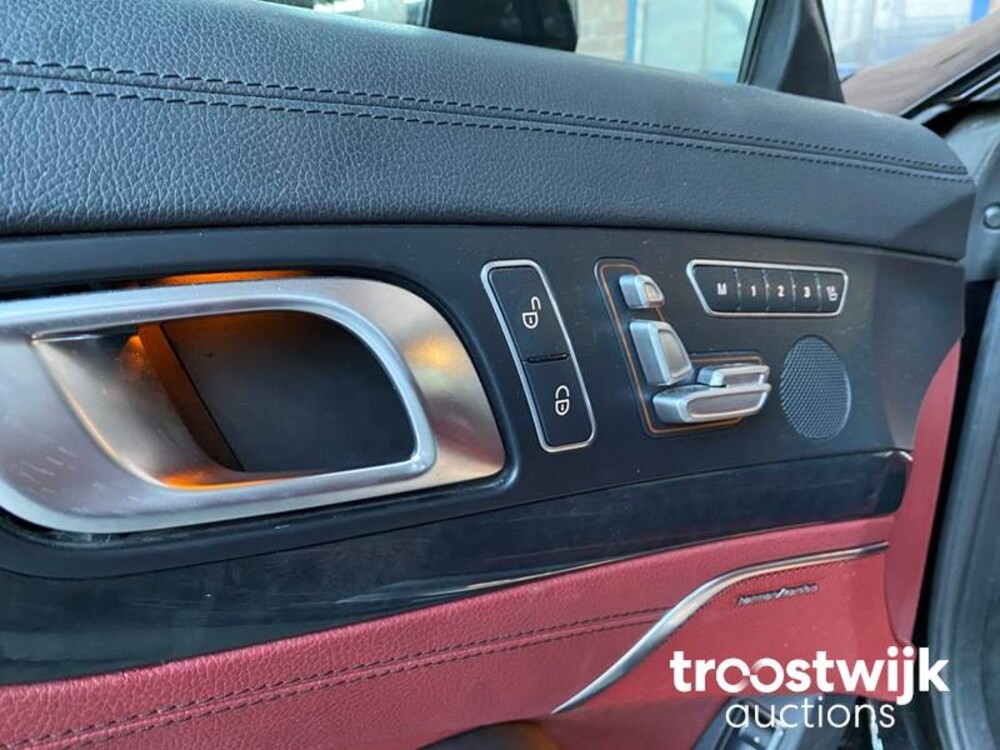 Mercedes-Benz SL63 AMG 5.5 V8 537pk 2012 AIRSCARF SL-klasse