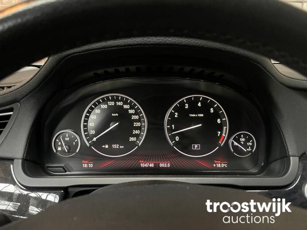 BMW ActiveHybrid 7 F04 4.4 V8 465pk 2010