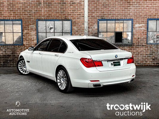 BMW ActiveHybrid 7 F04 4.4 V8 465pk 2010