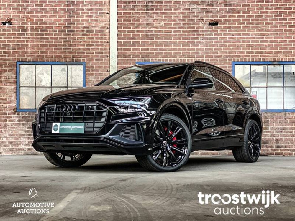 Audi Q8 60 TFSIe S-Line 3.0 Quattro  467pk 2022, T-001-HD