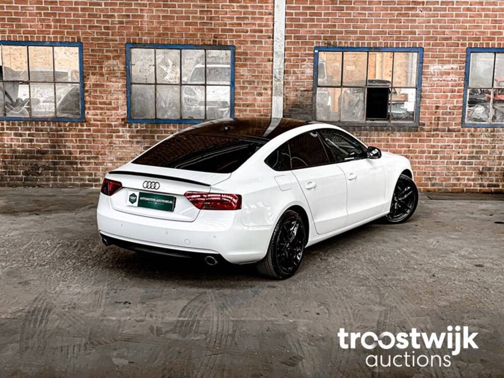 Audi A5 Sportback 1.8 TFSI Business Edition 170pk 2013, 6-KXG-87
