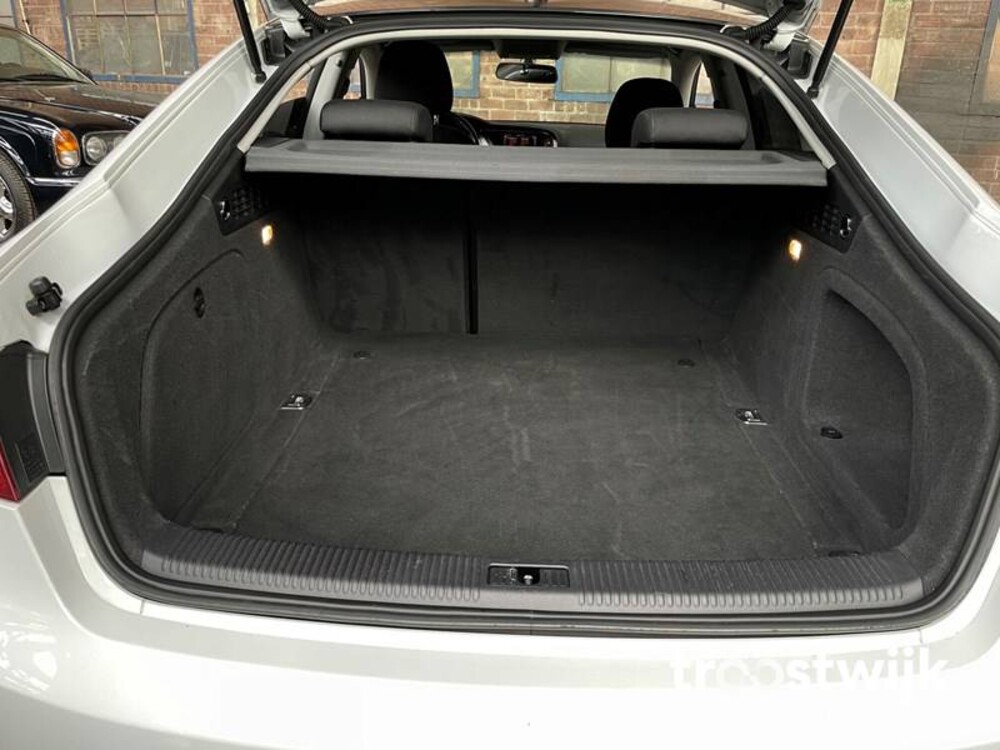 Audi A5 Sportback 1.8 TFSI Business Edition 170pk 2013, 6-KXG-87