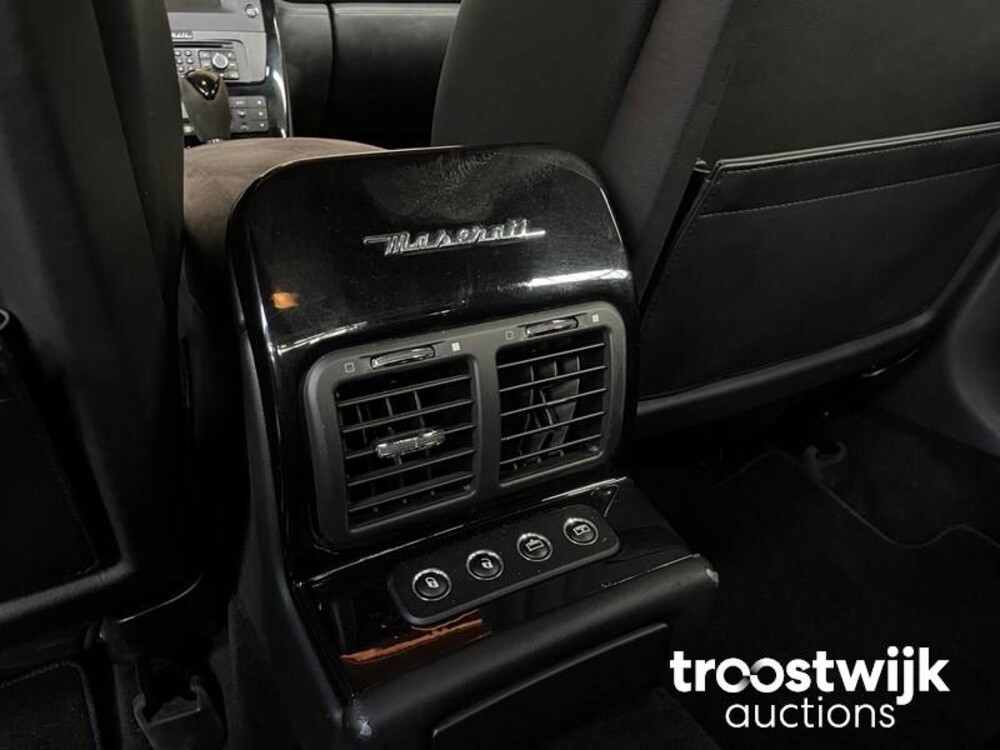 Maserati Quattroporte GTS 4.7 V8 439pk 2011