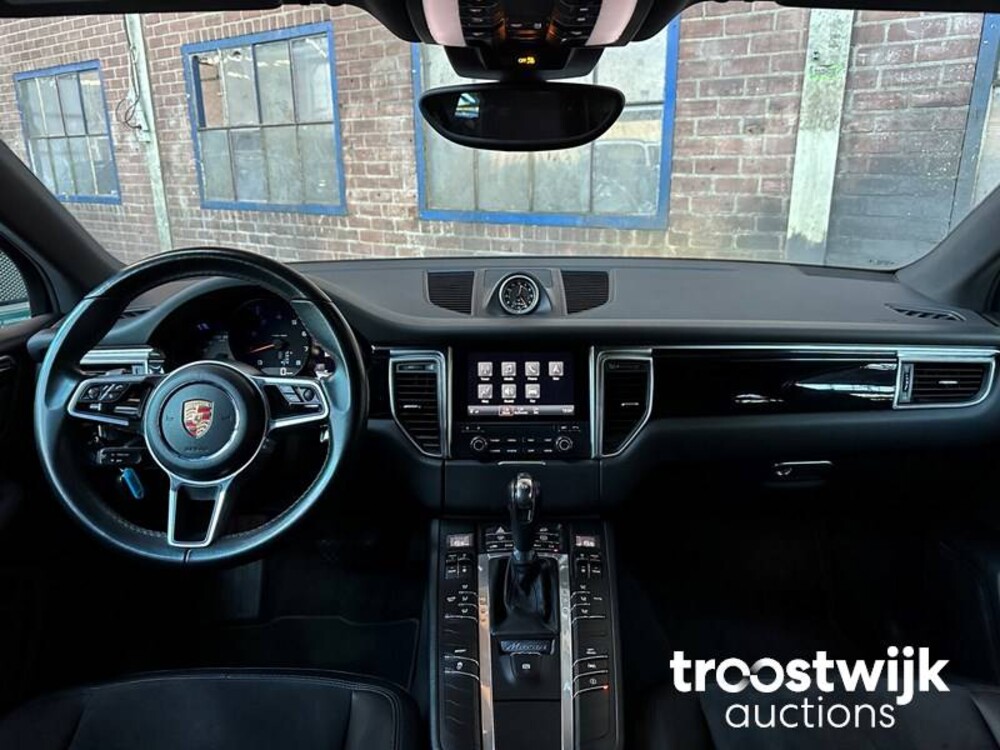 Porsche Macan  252pk 2018, G-758-PL