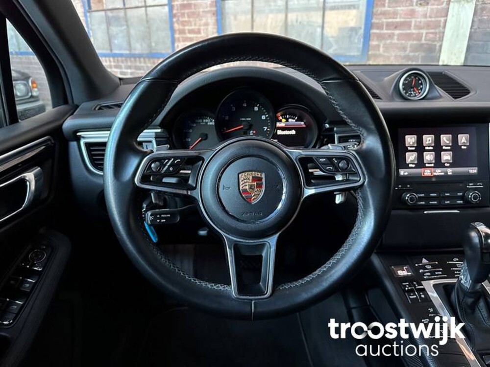 Porsche Macan  252pk 2018, G-758-PL