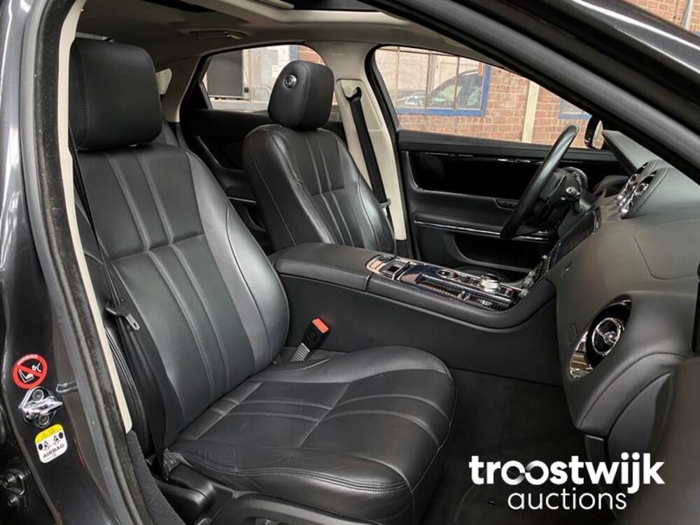 Jaguar XJ 2.0 Premium Luxury 241pk 2013 -Orig. NL-, 7-KBN-78