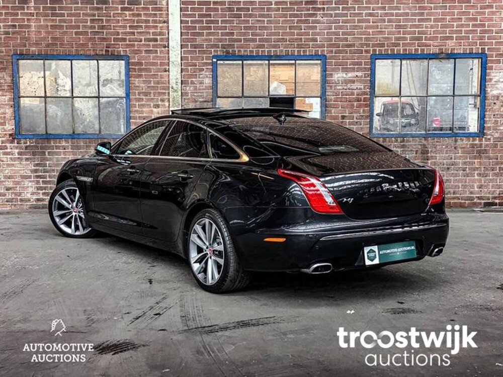 Jaguar XJ 2.0 Premium Luxury 241pk 2013 -Orig. NL-, 7-KBN-78