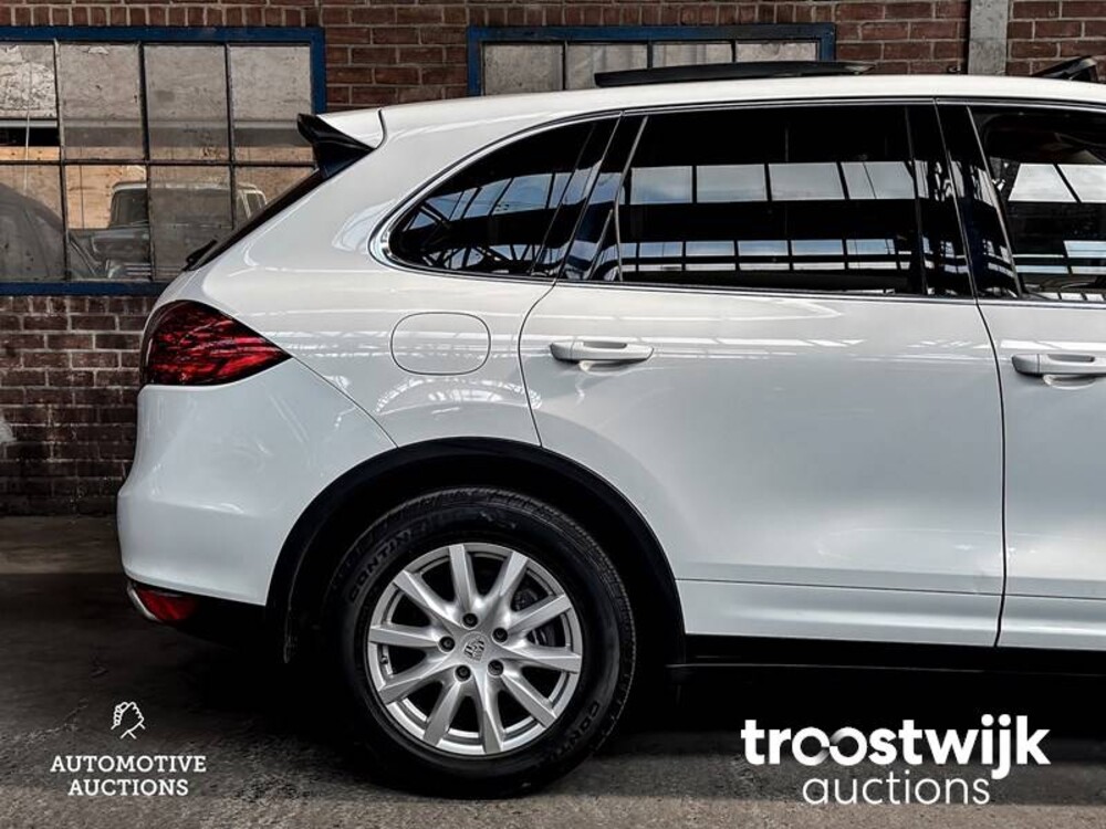 Porsche  Cayenne 3.6 V6 300pk PDK 2012