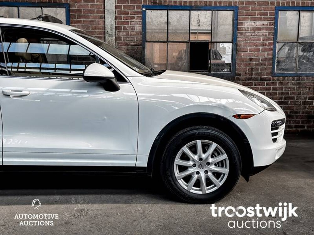 Porsche  Cayenne 3.6 V6 300pk PDK 2012