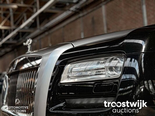 Rolls-Royce Ghost EWB 6.6 V12 (Extended Wheel Base) 571pk 2011