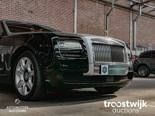 Rolls-Royce Ghost EWB 6.6 V12 (Extended Wheel Base) 571pk 2011