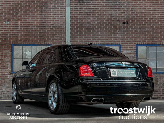 Rolls-Royce Ghost EWB 6.6 V12 (Extended Wheel Base) 571pk 2011