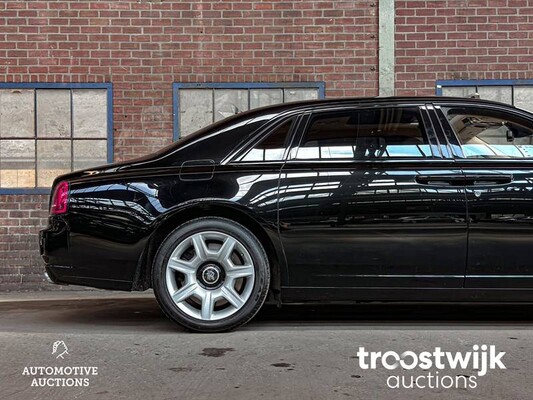 Rolls-Royce Ghost EWB 6.6 V12 (Extended Wheel Base) 571pk 2011