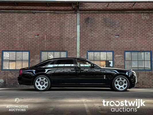 Rolls-Royce Ghost EWB 6.6 V12 (Extended Wheel Base) 571pk 2011