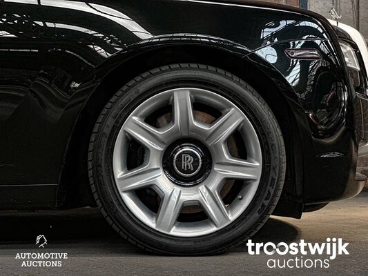 Rolls-Royce Ghost EWB 6.6 V12 (Extended Wheel Base) 571pk 2011