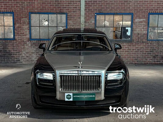 Rolls-Royce Ghost EWB 6.6 V12 (Extended Wheel Base) 571pk 2011