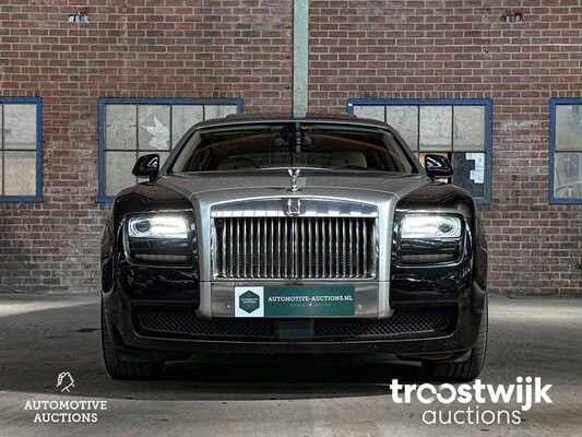 Rolls-Royce Ghost EWB 6.6 V12 (Extended Wheel Base) 571pk 2011