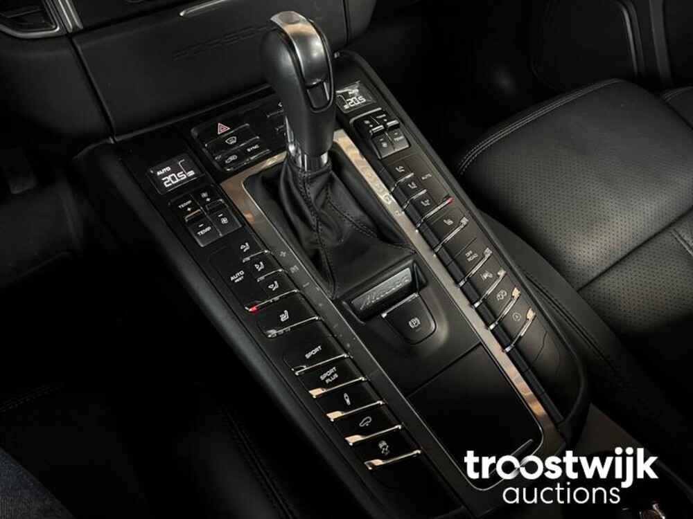 Porsche Macan GTS 3.0 V6 Sport Chrono 360pk 2017 -Orig. NL-, NG-892-V