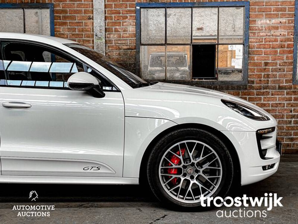 Porsche Macan GTS 3.0 V6 Sport Chrono 360pk 2017 -Orig. NL-, NG-892-V
