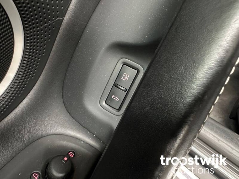 Audi R8 Spyder 5.2 V10 FSI FACELIFT Audi-Exclusive 525pk 2011 Cabriolet, 1-KXH-50