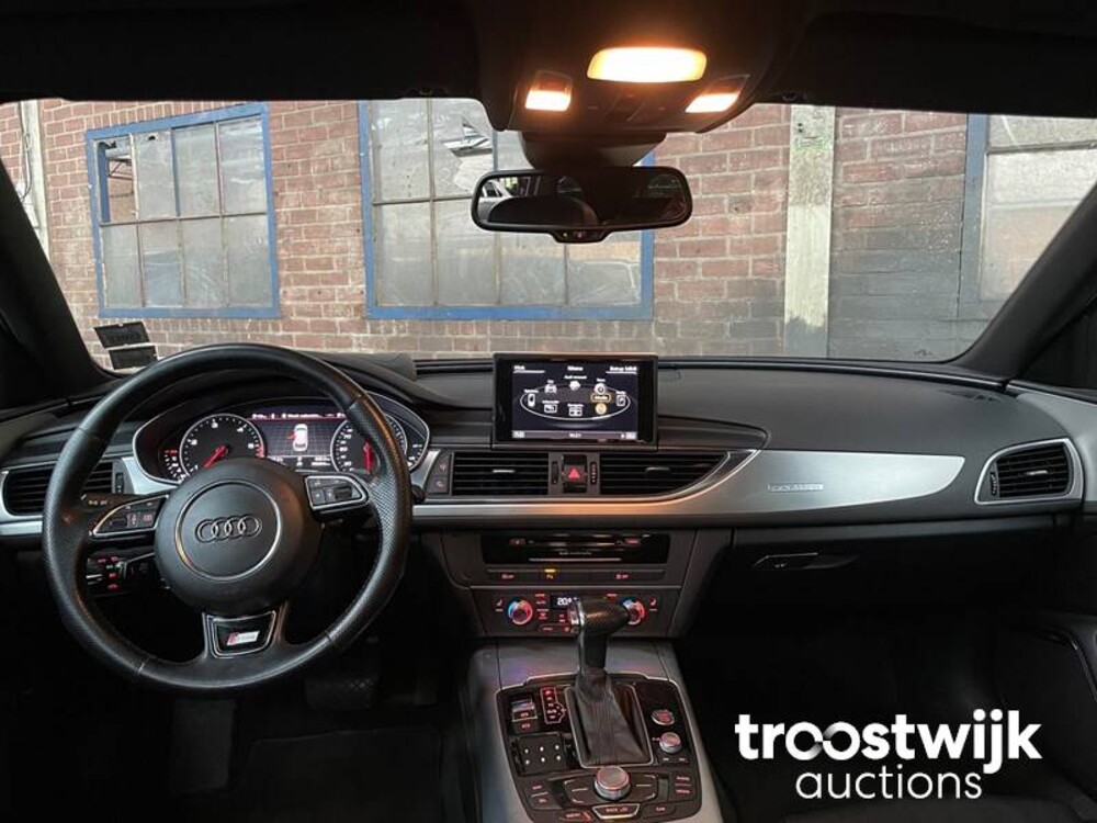 Audi A6 Avant 3.0 biTDI Quattro 400pk 2012