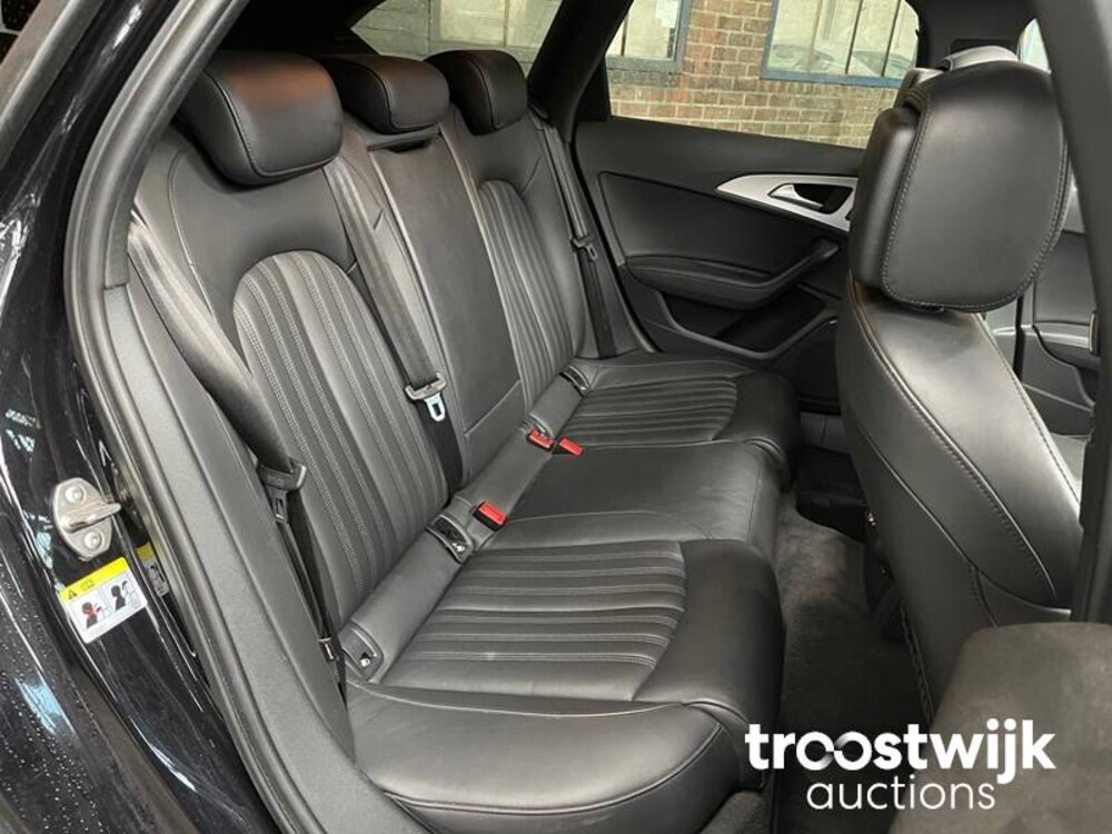 Audi A6 Avant 3.0 biTDI Quattro 400pk 2012