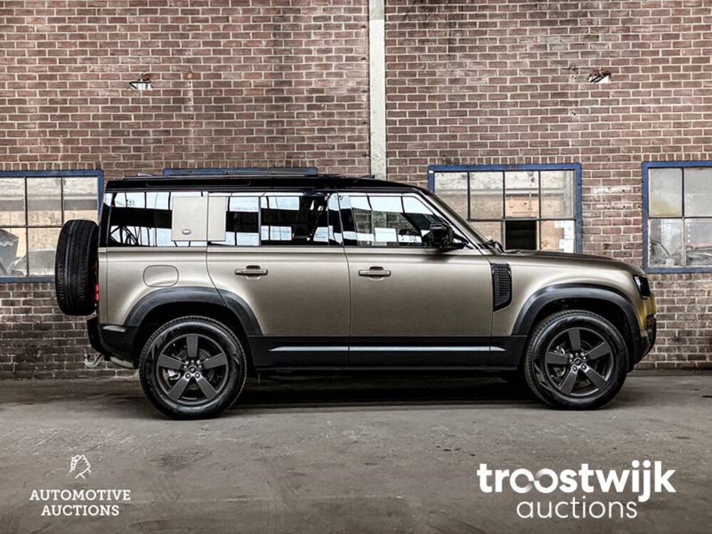 Land Rover Defender D240 110 7-Persoon Nieuw-Model 241pk 2020 -Orig. NL-, J-424-BD