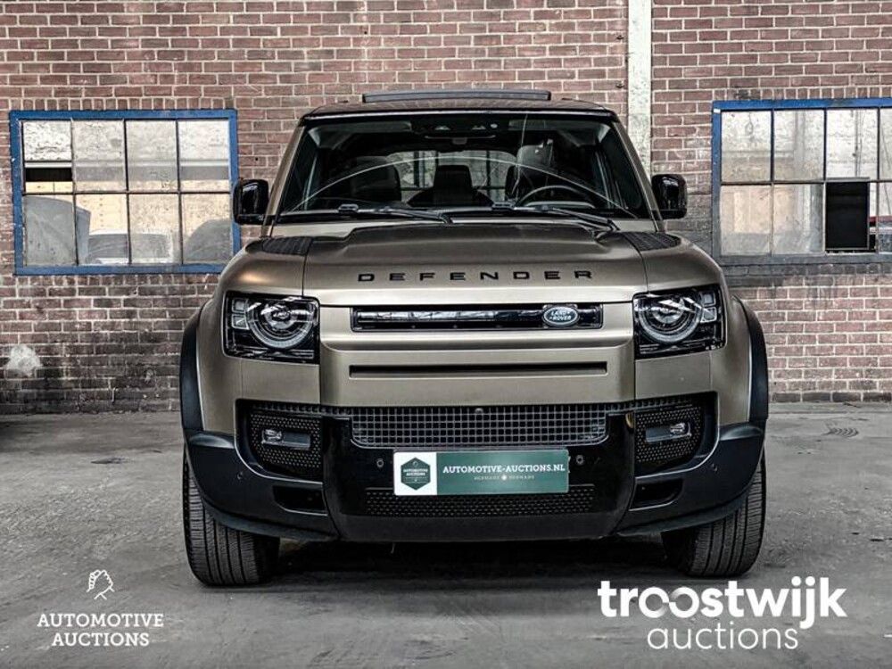 Land Rover Defender D240 110 7-Persoon Nieuw-Model 241pk 2020 -Orig. NL-, J-424-BD