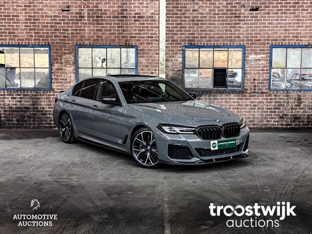 BMW 520i M-Performance M-Sport High Executive Edition -Facelift- 184pk 2020 -Orig. NL-, J-372-ZJ