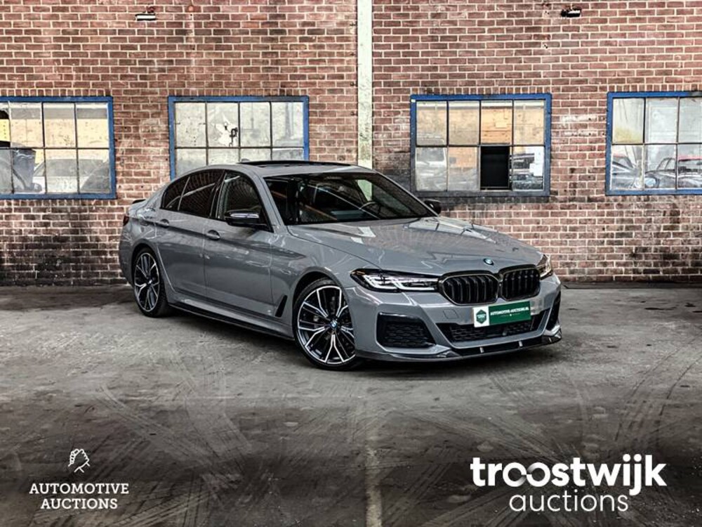BMW 520i M-Performance M-Sport High Executive Edition -Facelift- 184pk 2020 -Orig. NL-, J-372-ZJ
