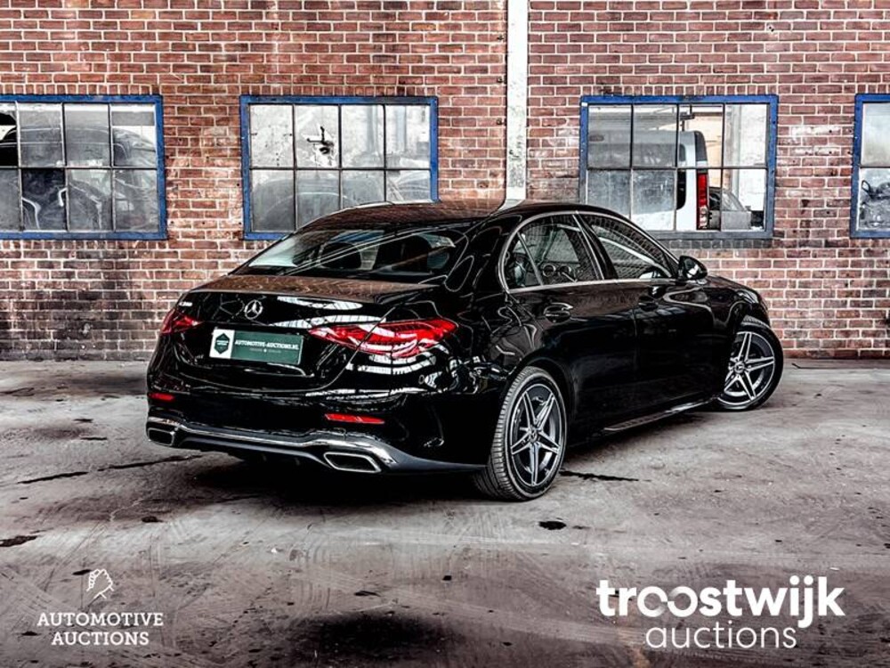 Mercedes-Benz C180 AMG Line Mild Hybrid Nieuw-Model 170pk 2022 -Fabrieksgarantie- C-Klasse, R-013-TS