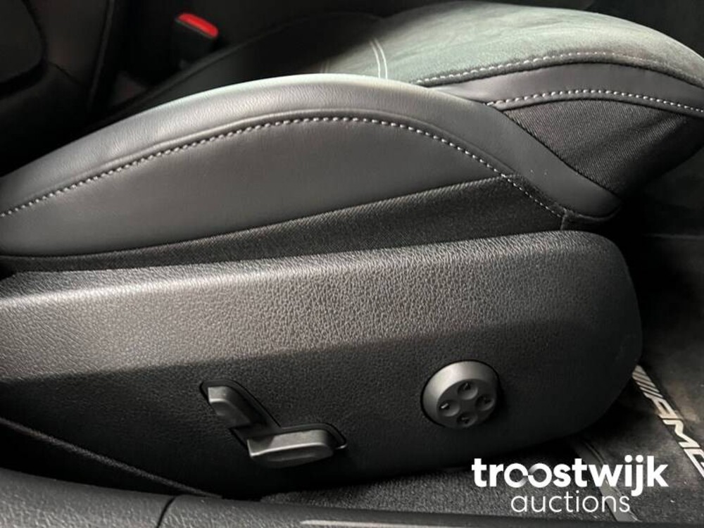 Mercedes-Benz C180 AMG Line Mild Hybrid Nieuw-Model 170pk 2022 -Fabrieksgarantie- C-Klasse, R-013-TS