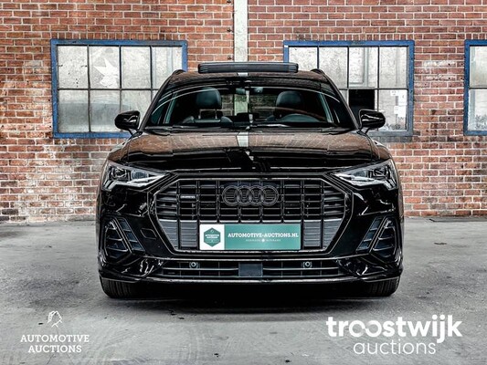 Audi Q3 S-Line 40TFSI Quattro 190pk 2019 -Orig. NL-, ZH-678-B