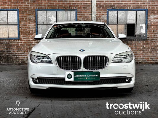 BMW ActiveHybrid 7 F04 4.4 V8 465pk 2010