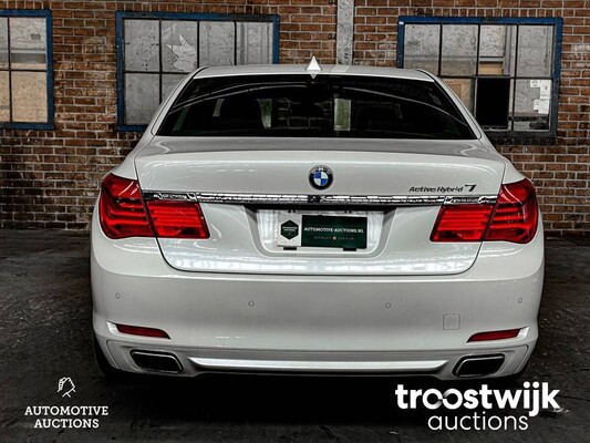 BMW ActiveHybrid 7 F04 4.4 V8 465pk 2010