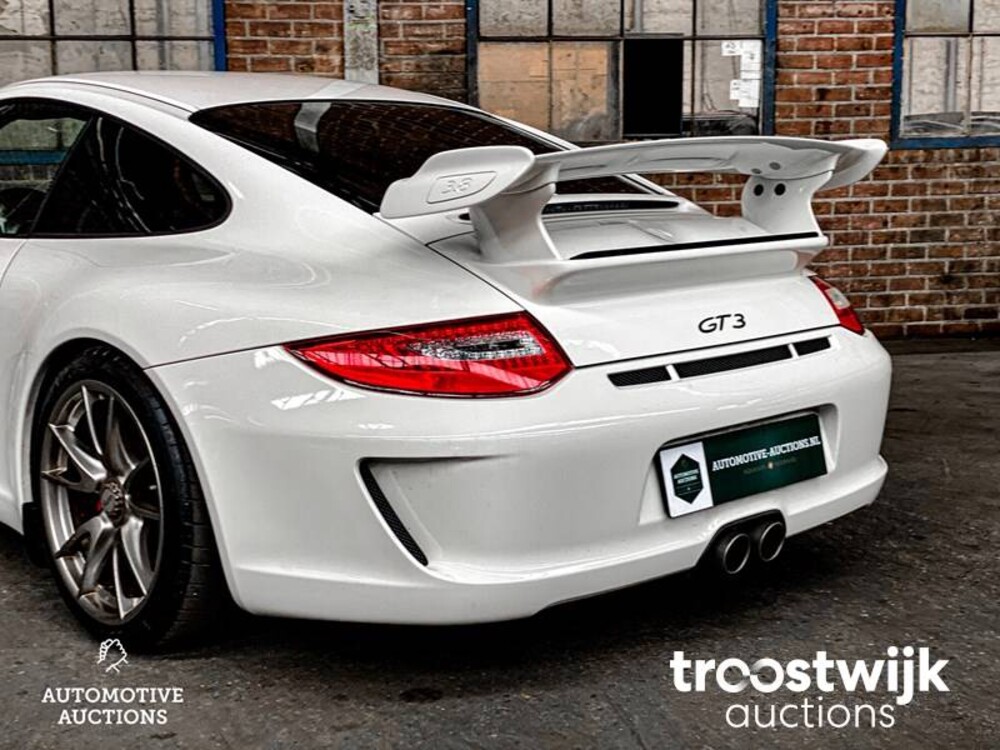 Porsche 911 997 (997.2) GT3 3.8 Sport Chrono 435pk 2010