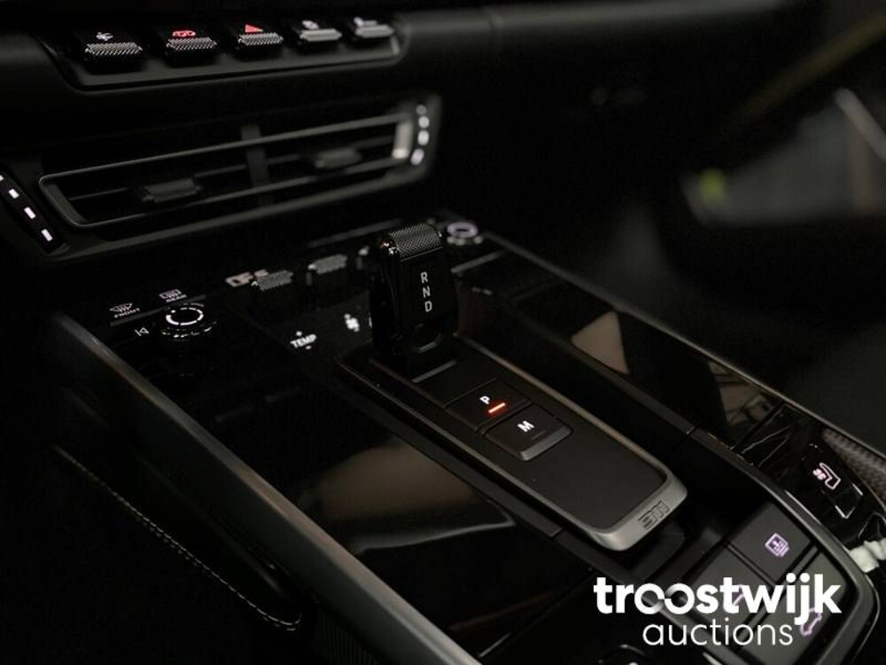 Porsche  911 Turbo S 992 650pk 2022 (Sport Design) (Sport Chrono) -Fabrieksgarantie-