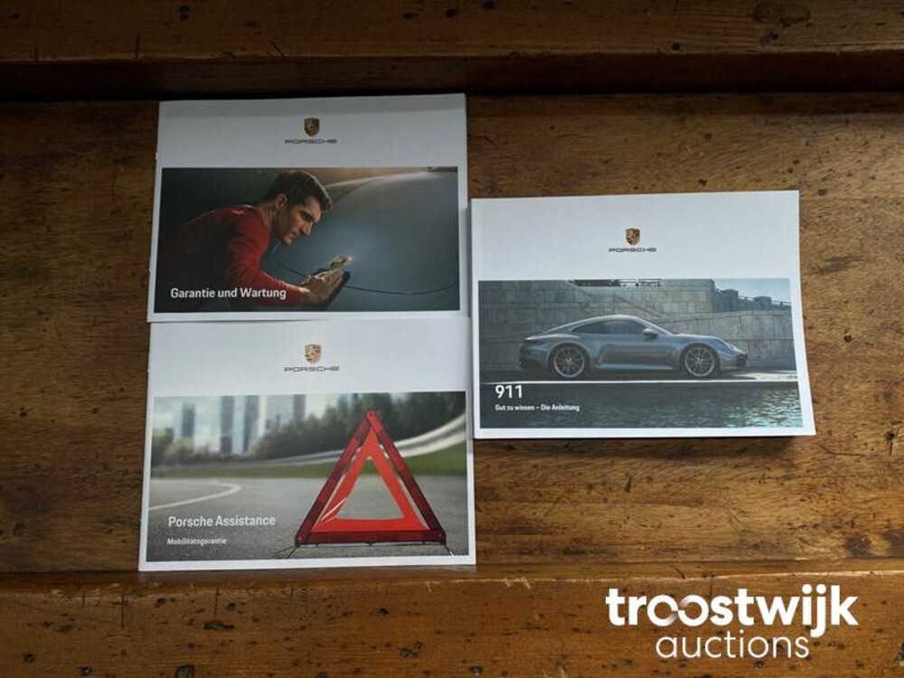 Porsche  911 Turbo S 992 650pk 2022 (Sport Design) (Sport Chrono) -Fabrieksgarantie-