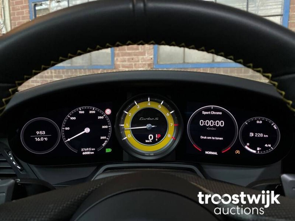 Porsche  911 Turbo S 992 650pk 2022 (Sport Design) (Sport Chrono) -Fabrieksgarantie-