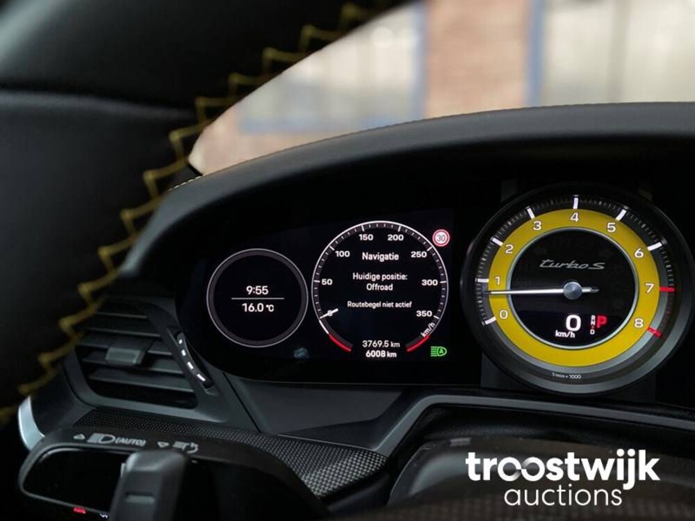 Porsche  911 Turbo S 992 650pk 2022 (Sport Design) (Sport Chrono) -Fabrieksgarantie-