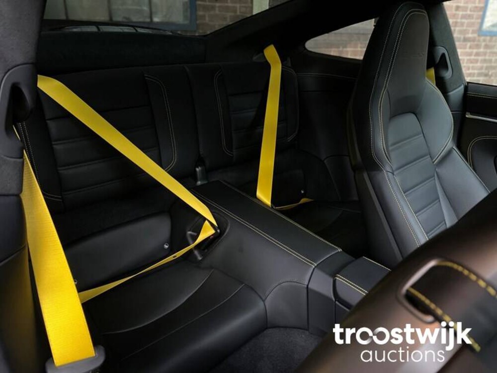 Porsche  911 Turbo S 992 650pk 2022 (Sport Design) (Sport Chrono) -Fabrieksgarantie-