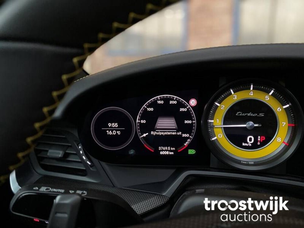 Porsche  911 Turbo S 992 650pk 2022 (Sport Design) (Sport Chrono) -Fabrieksgarantie-