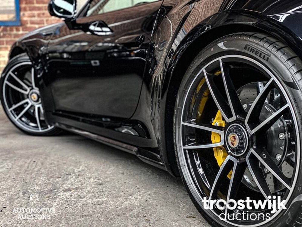 Porsche  911 Turbo S 992 650pk 2022 (Sport Design) (Sport Chrono) -Fabrieksgarantie-