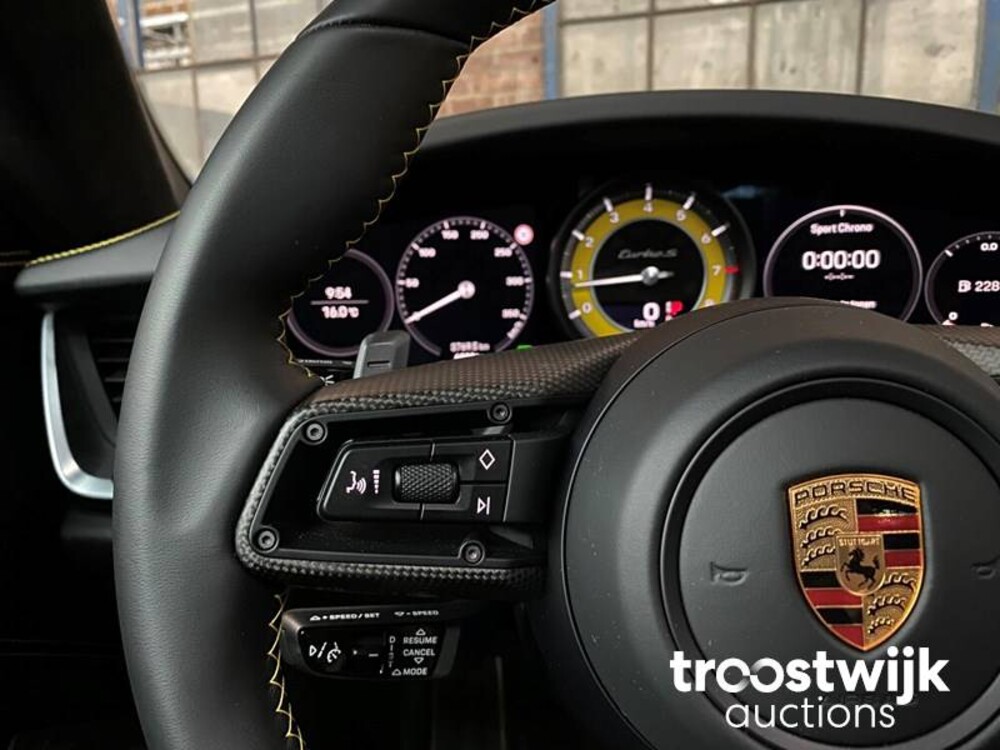 Porsche  911 Turbo S 992 650pk 2022 (Sport Design) (Sport Chrono) -Fabrieksgarantie-