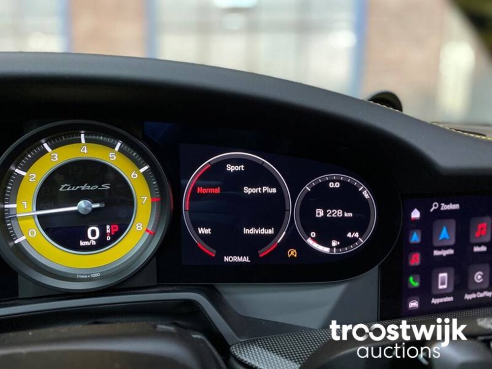 Porsche  911 Turbo S 992 650pk 2022 (Sport Design) (Sport Chrono) -Fabrieksgarantie-