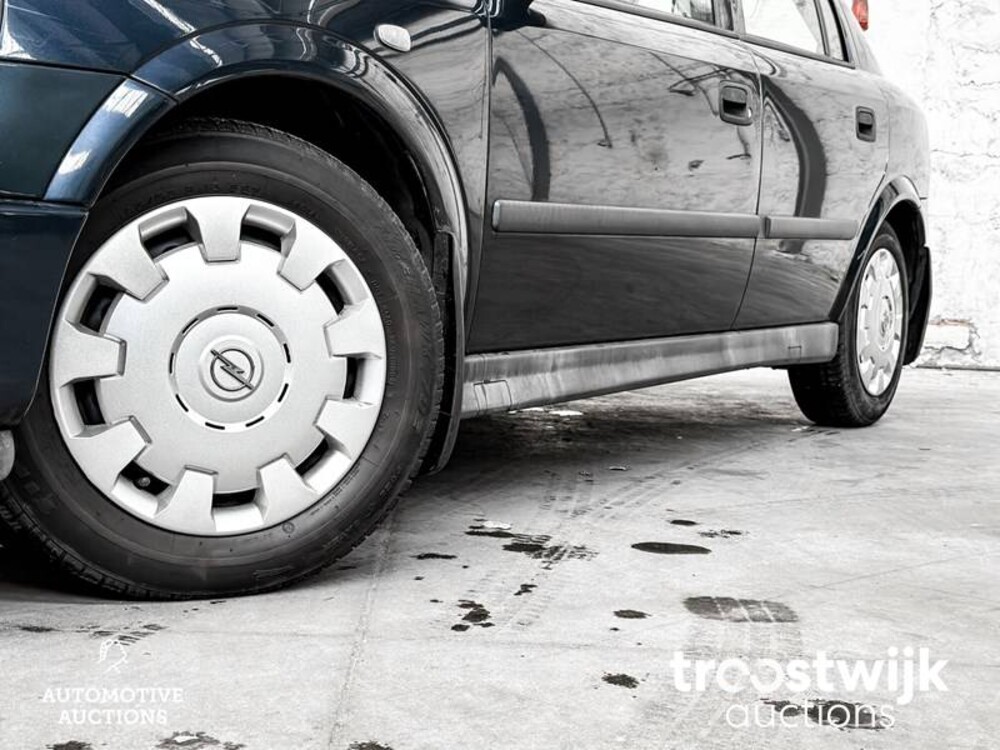 Opel Astra 1.6 GL 84pk 2002 -Orig. NL-, 11-JP-BT