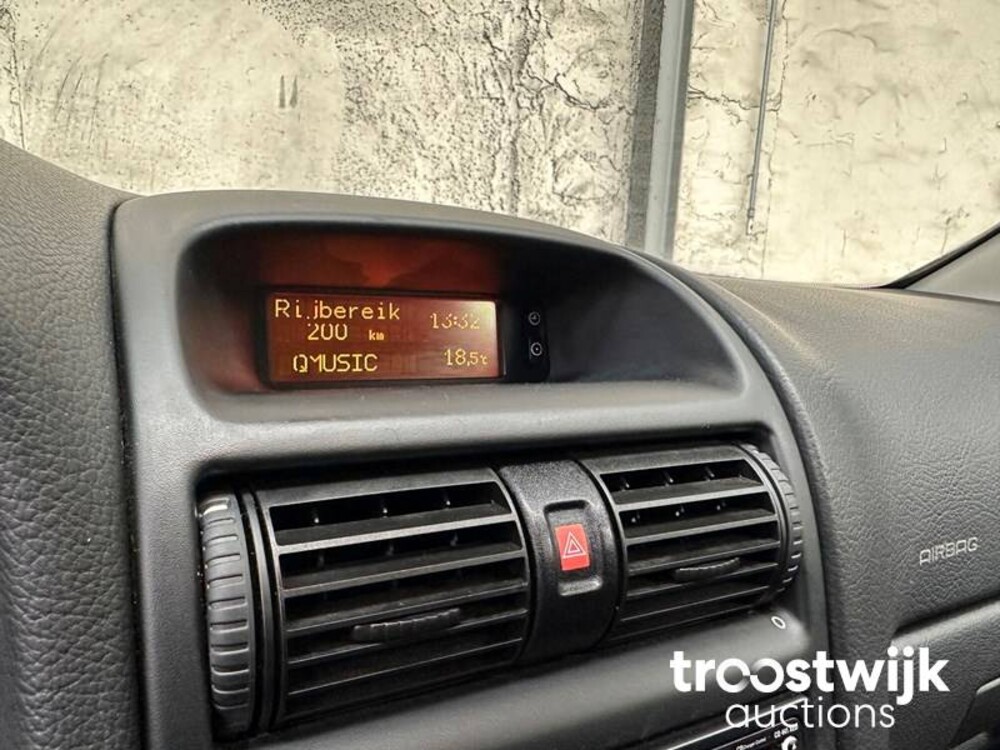 Opel Astra 1.6 GL 84pk 2002 -Orig. NL-, 11-JP-BT
