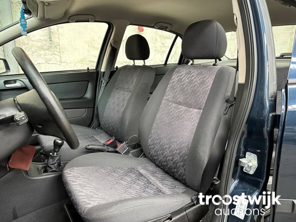 Opel Astra 1.6 GL 84pk 2002 -Orig. NL-, 11-JP-BT